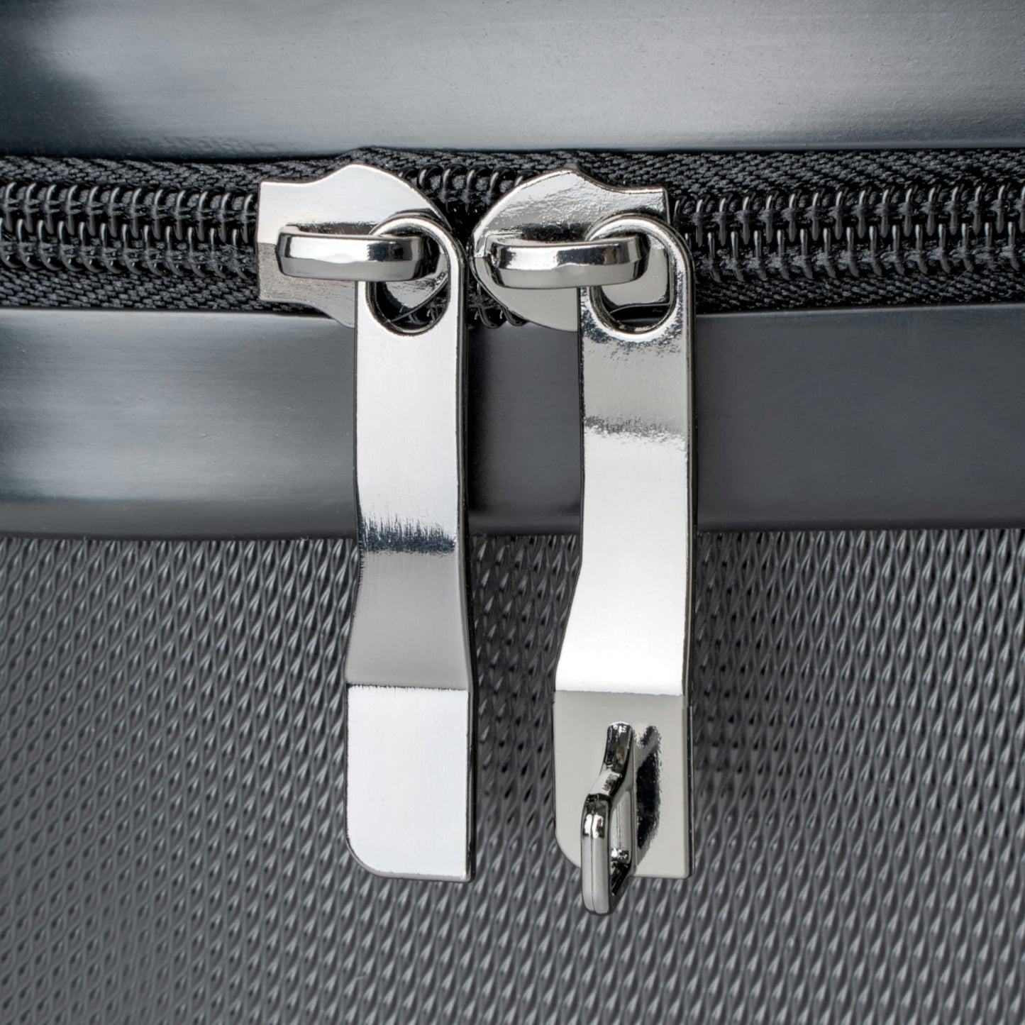 The Native Suitcase - Swedish Flag